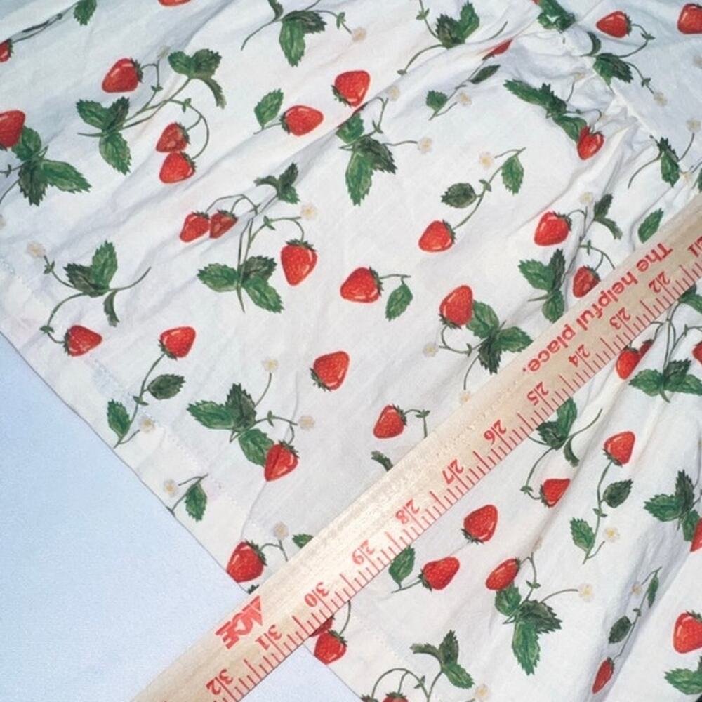 Bailey Rose Strawberry Print Dress Medium Coquette Cottagecore  Medium - Picture 7 of 10
